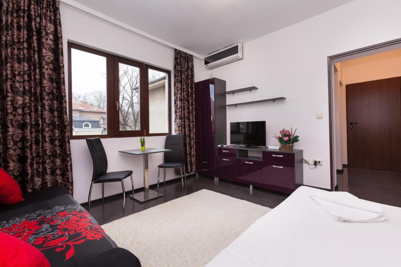 Central Beach Guest Rooms بورغاس المظهر الخارجي الصورة