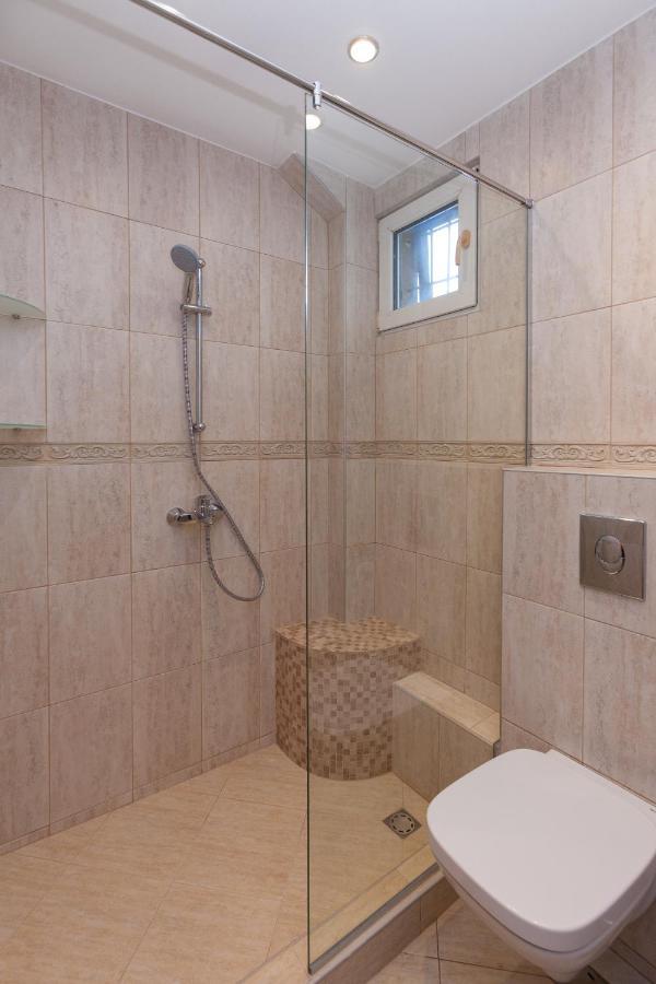 Central Beach Guest Rooms بورغاس المظهر الخارجي الصورة